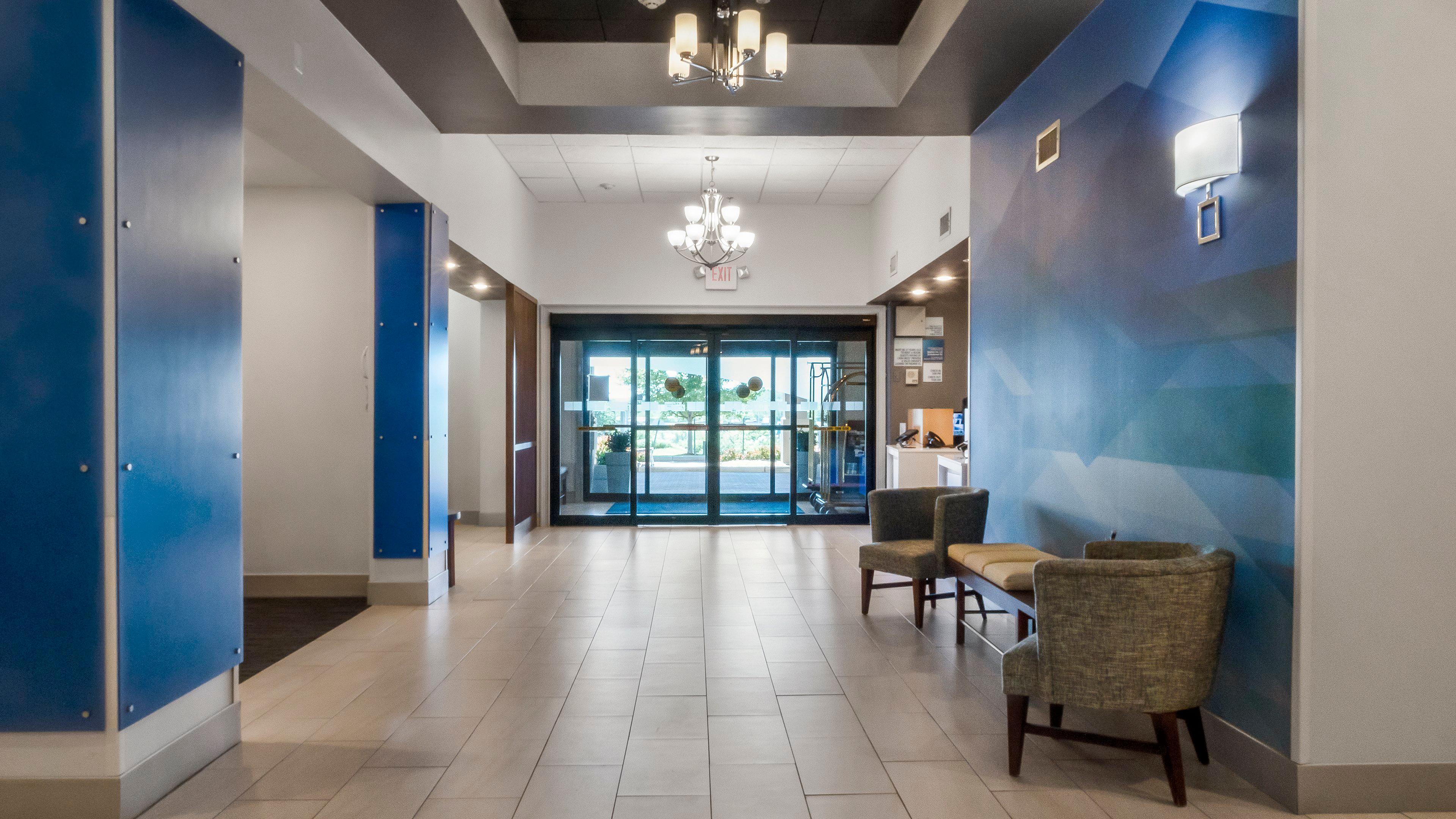 Holiday Inn Express Hotel & Suites Newton Sparta By Ihg Buitenkant foto