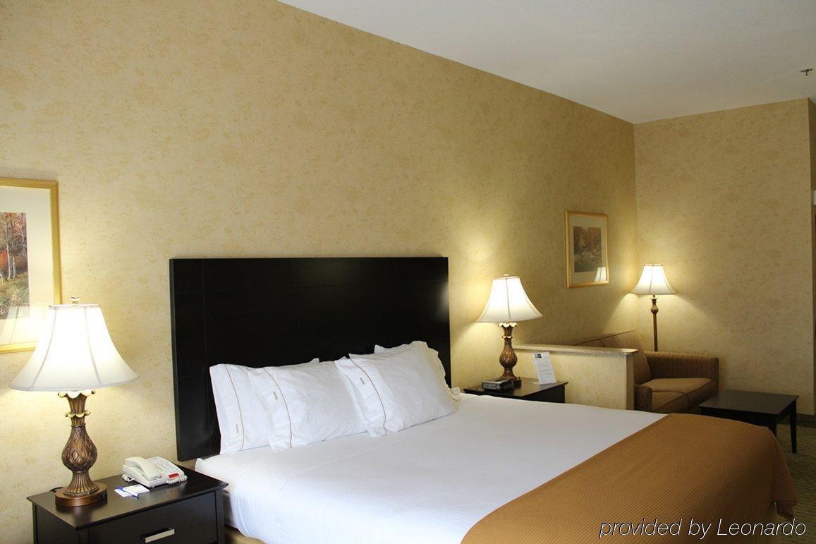 Holiday Inn Express Hotel & Suites Newton Sparta, An Ihg Hotel Kamer foto