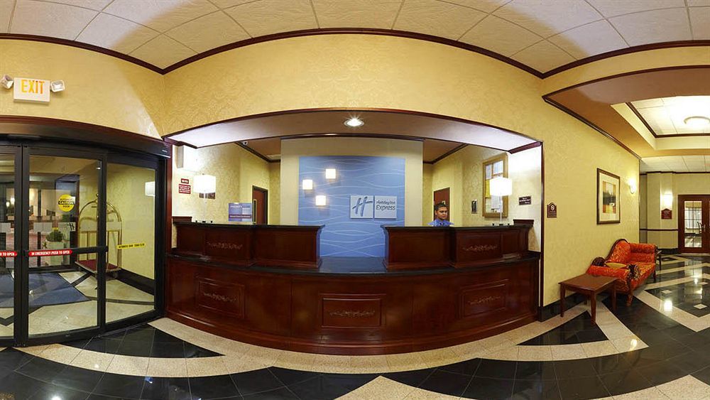 Holiday Inn Express Hotel & Suites Newton Sparta By Ihg Buitenkant foto